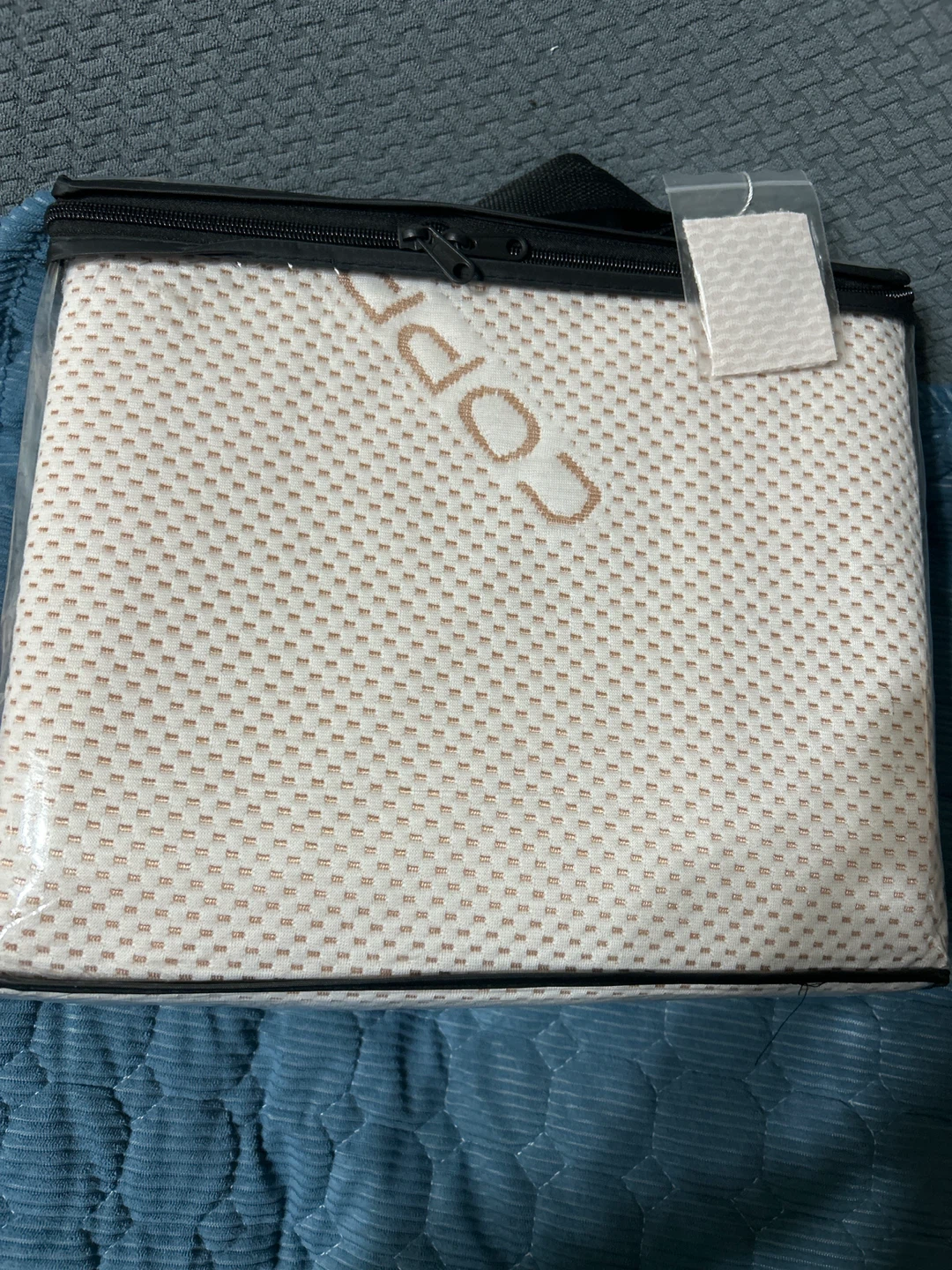 New - King Size Yarn Mattress cover  Encasement - photo 3