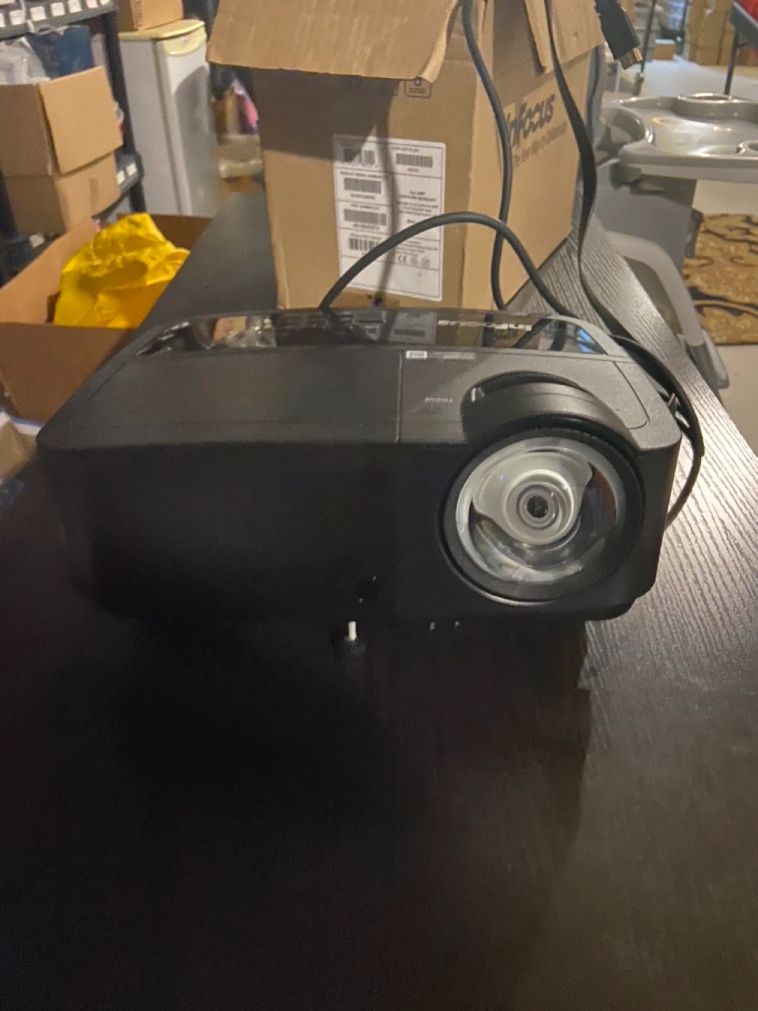 InFocus DLP Projector IN128HDSTX - photo 2