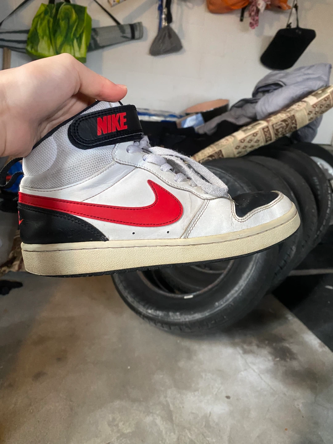 Nike Mid Top Sneakers - photo 4