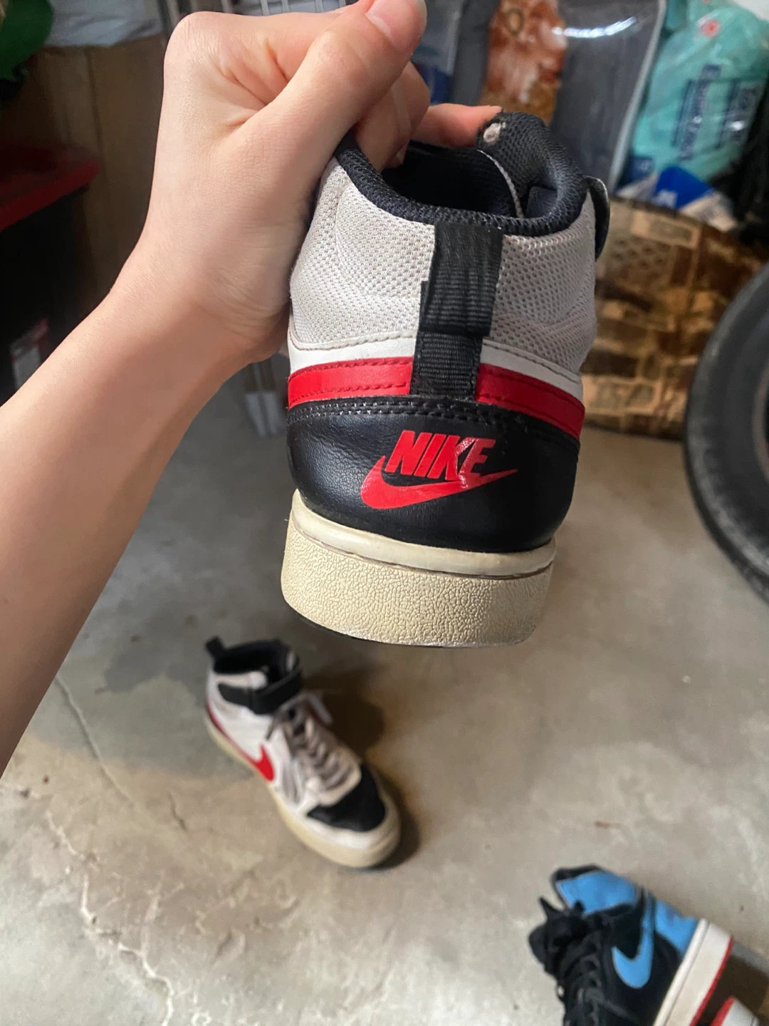 Nike Mid Top Sneakers - photo 5