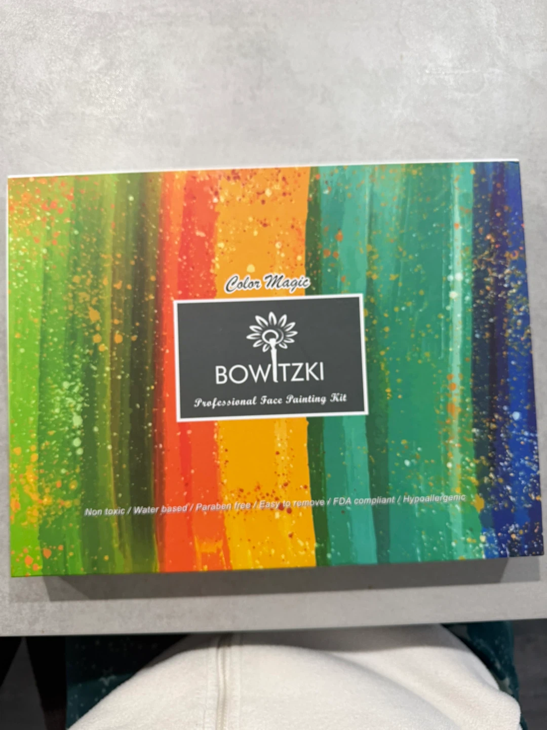 Bowitzki 21 Colors Professional Face Paint Kit - photo 3