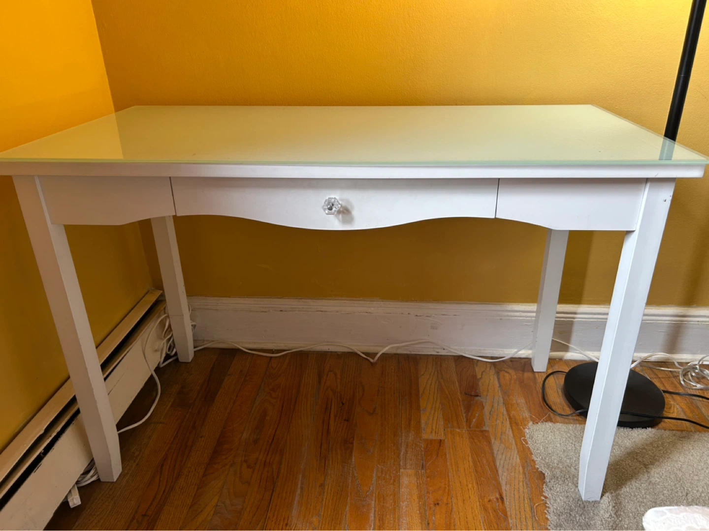 White writing desk (46x22x30 )with glass on top and chair - photo 3