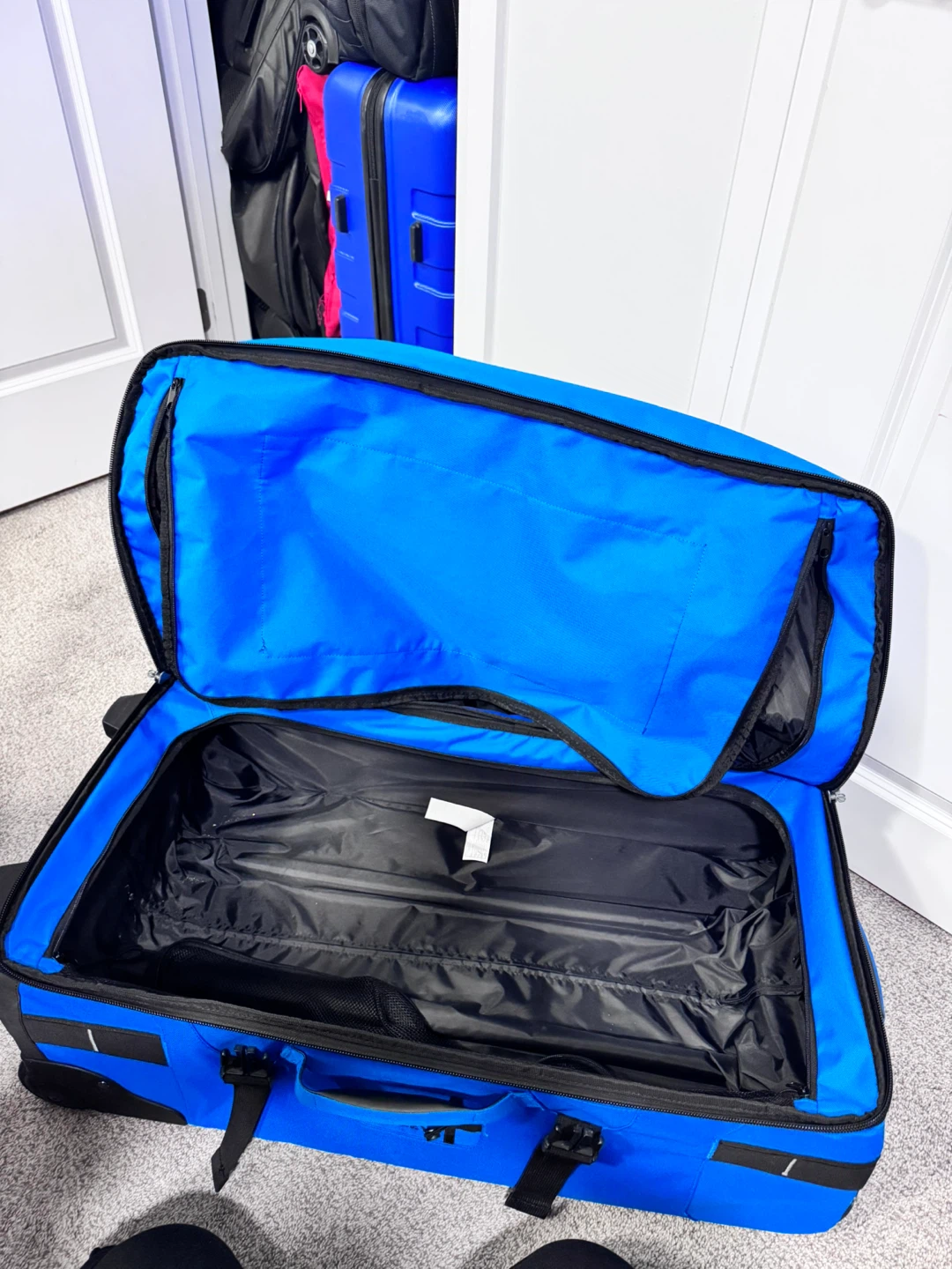 Oakley Blue Rolling Suitcase Travel Bag - photo 4