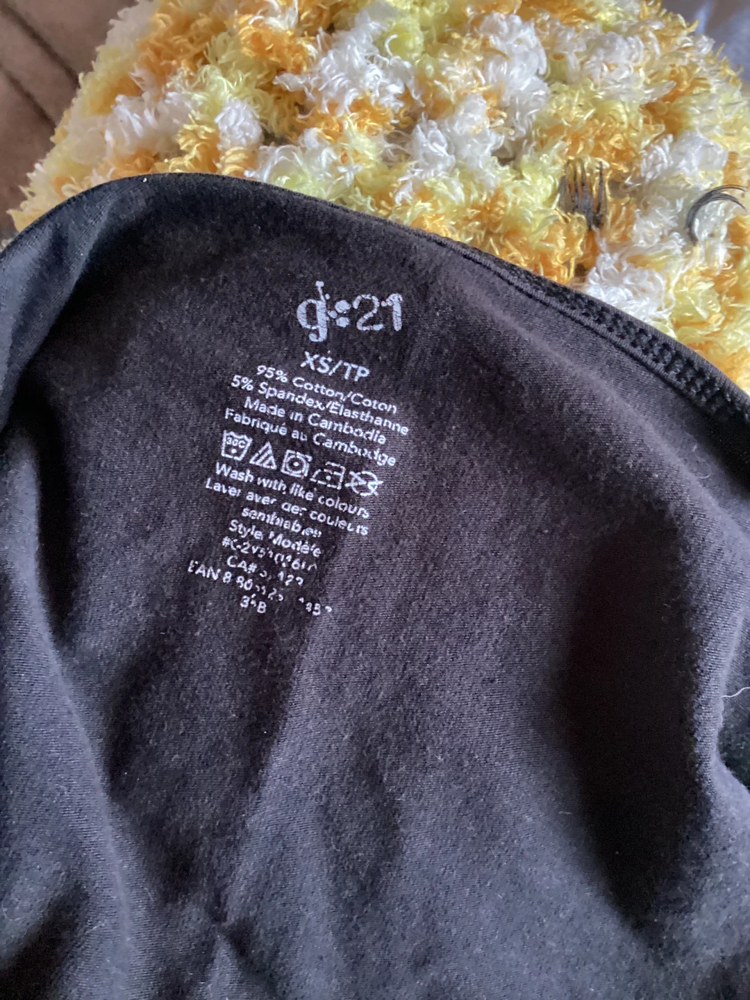 Assorted Tops: BOZZOLO Small Red, Forever 21 XS/TP Black - photo 4