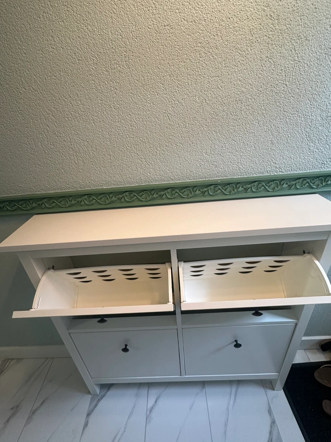 White 4-Drawer Shoe Cabinet with Shelf - photo 3