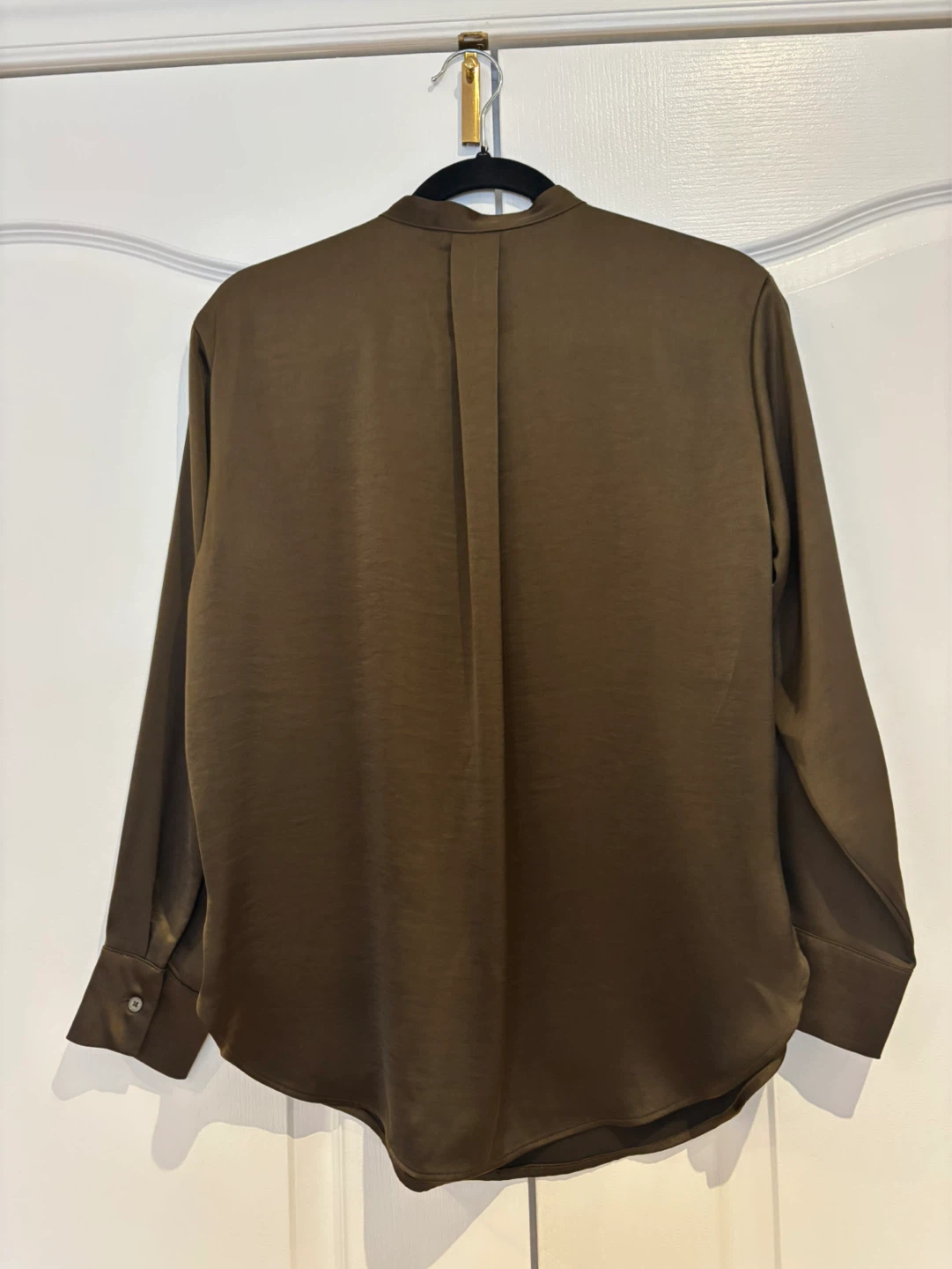 Banana Republic olive green blouse size medium petite - photo 2