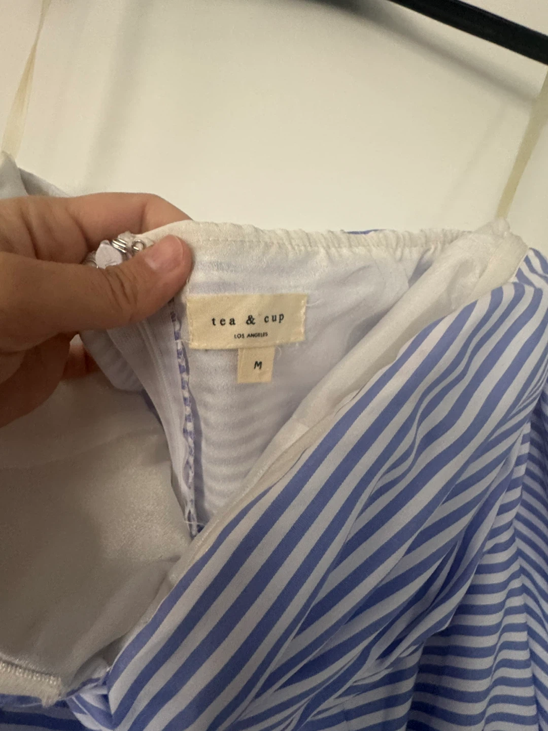 Tea & Cup Striped Off-the-Shoulder Dress Size M - photo 5
