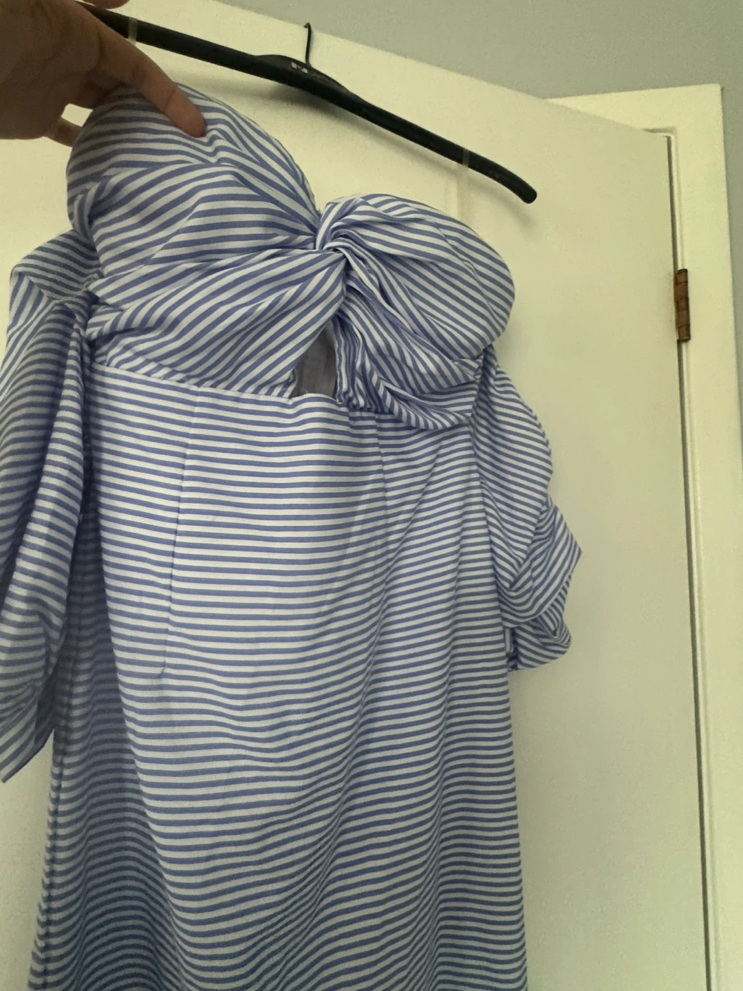 Tea & Cup Striped Off-the-Shoulder Dress Size M - photo 2