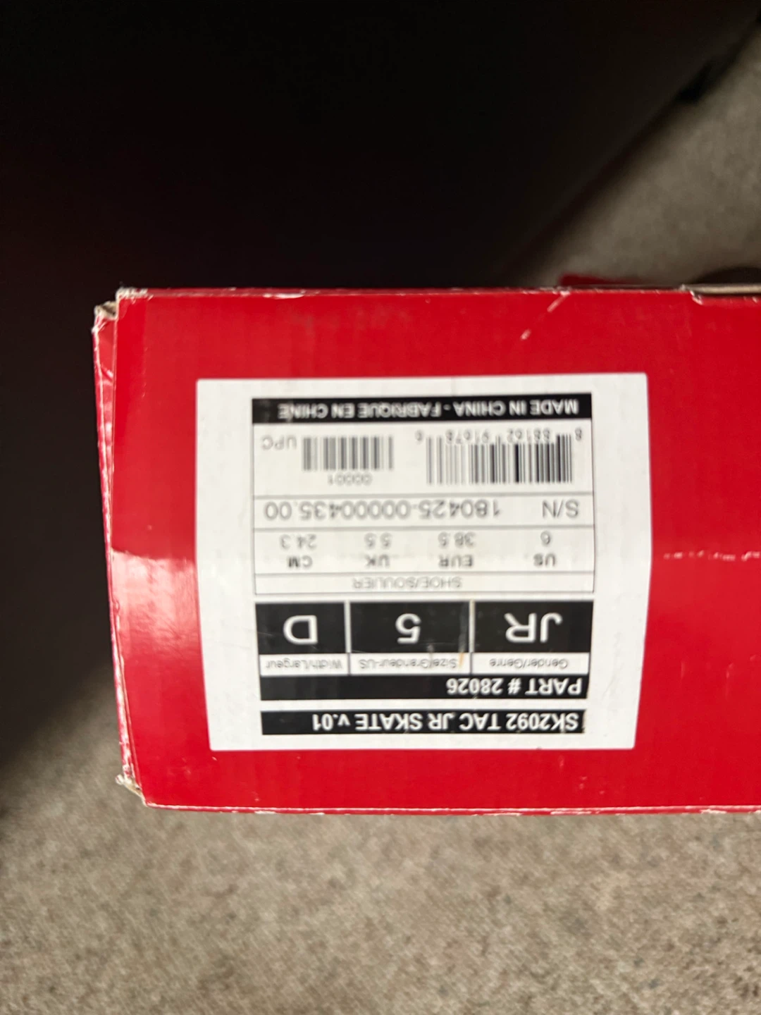 CCM JR Hockey Skates Size 5 - photo 2