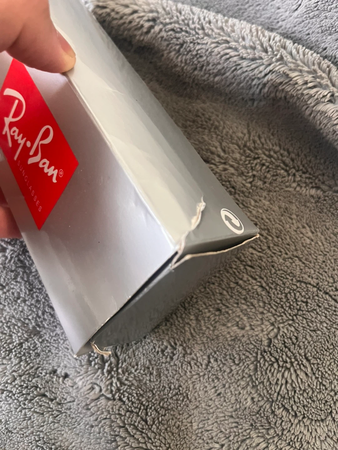 Authentic Ray-Ban Clubmaster RB3016 Black/Gold – No Scratches - photo 4