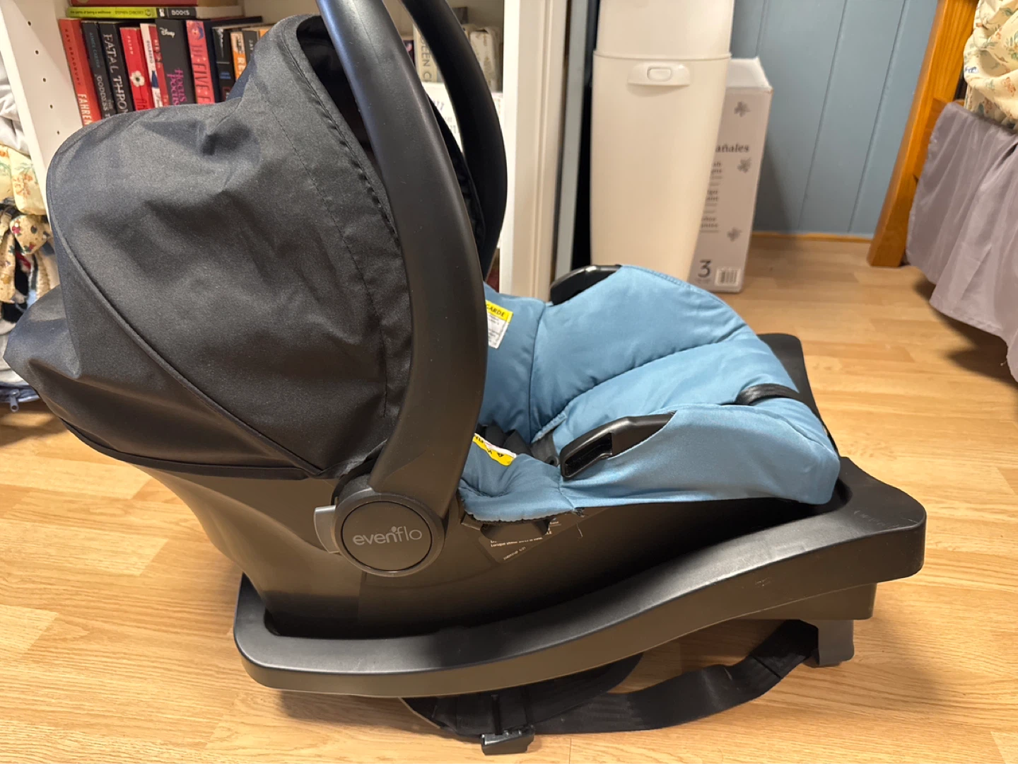 Evenflo Baby Car Seat - photo 2