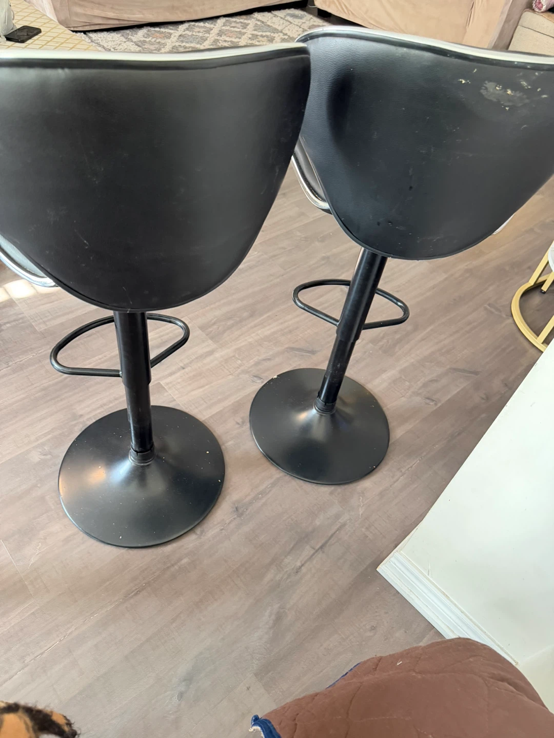 Pair of Black Bar Stools - photo 2