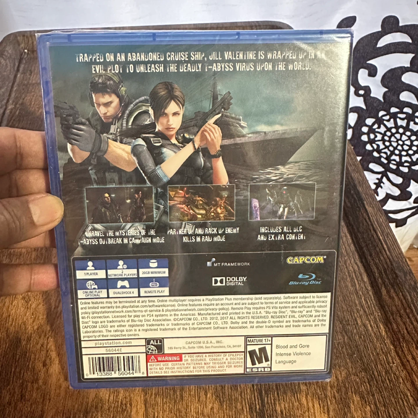 Resident Evil Revelations PS4 Game - photo 2