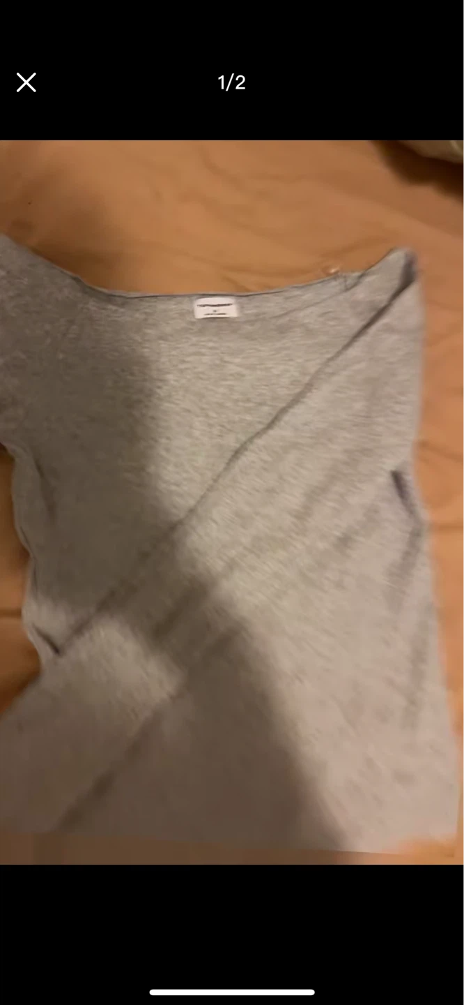 TNA Grey long-sleeved shirt