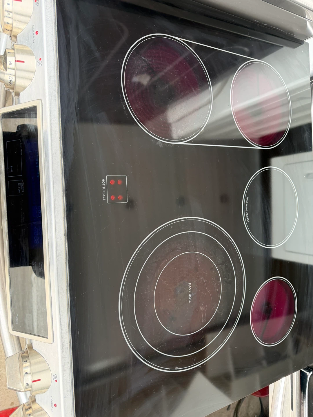 Samsung Electric Range with Oven - photo 4