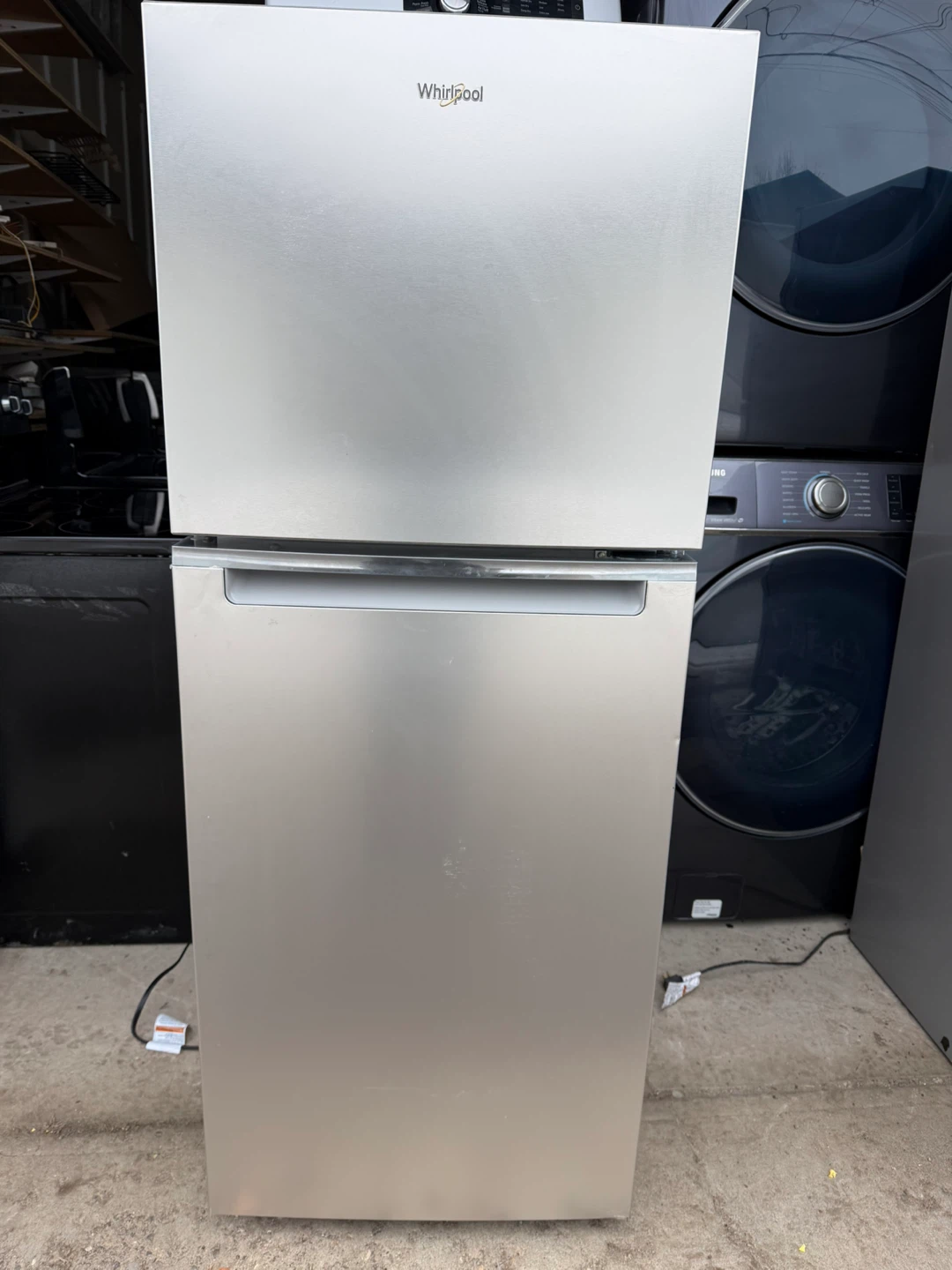 Whirlpool Refrigerator 24”