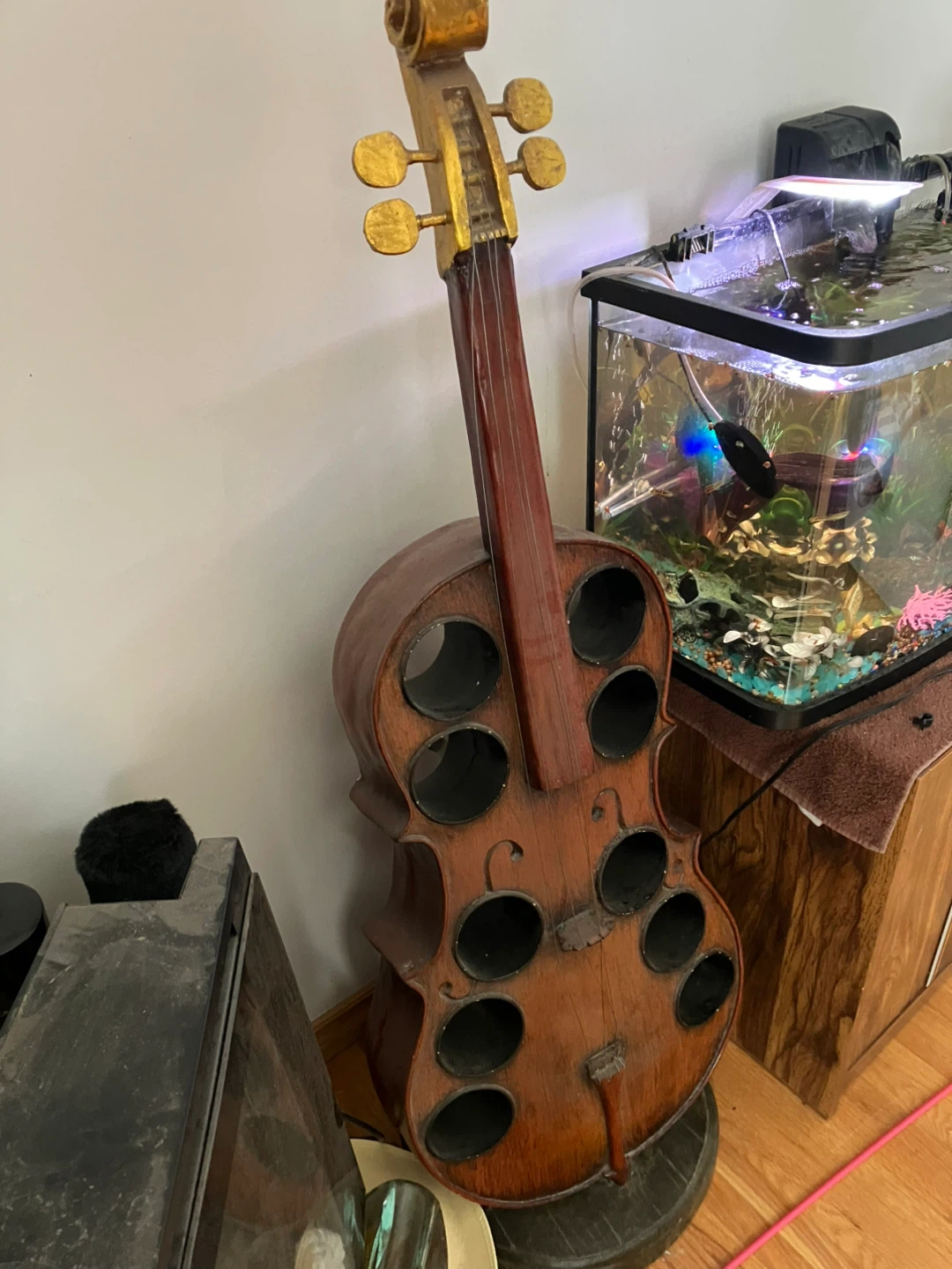 Violin Shaped Wine Rack - photo 3