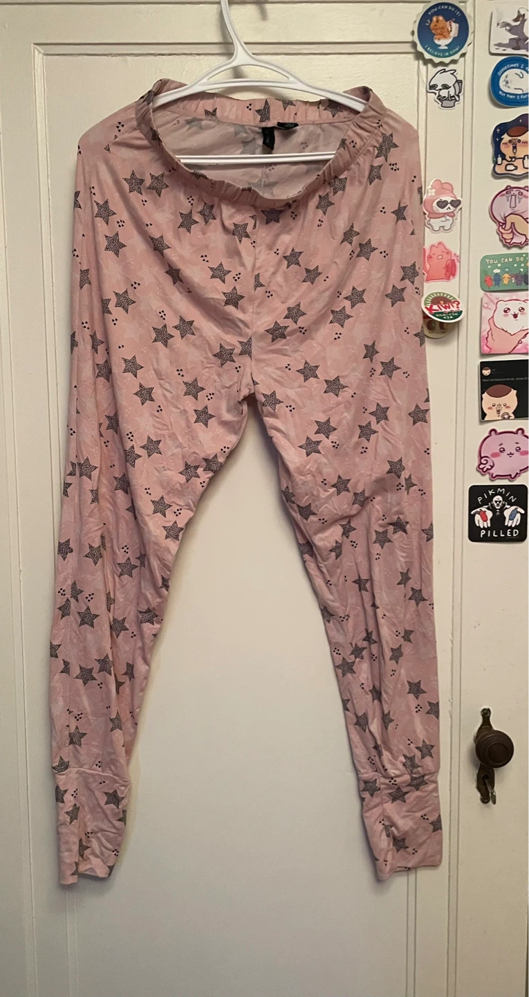 Girl’s Pyjamas - photo 2