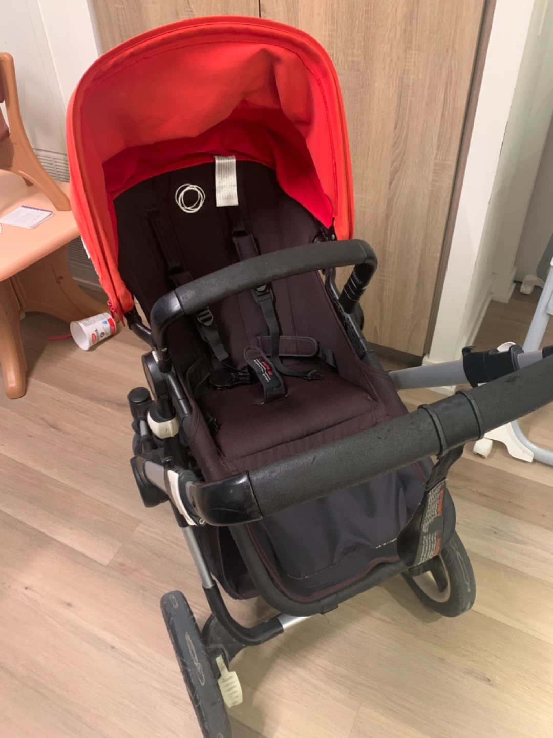 Bugaboo Cameleon 3 Stroller with Red Canopy - photo 4