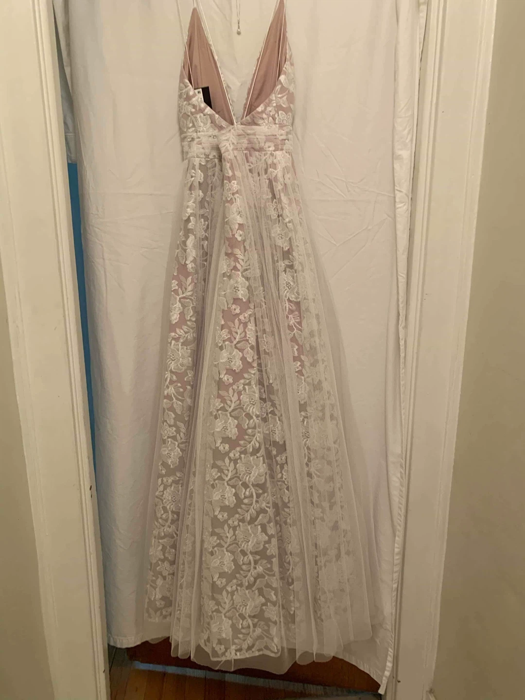 New Wedding dress with tag - photo 5