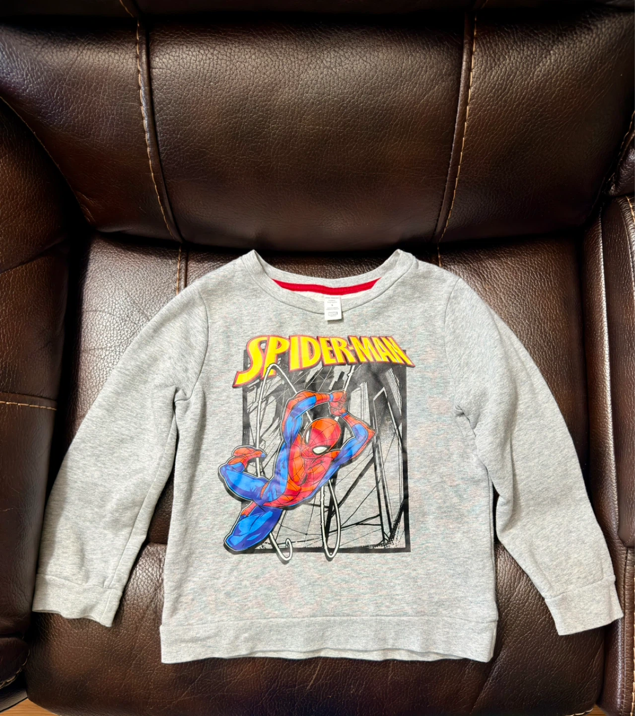 Spider-Man Grey Long Sleeve Shirt.SIZE 5T