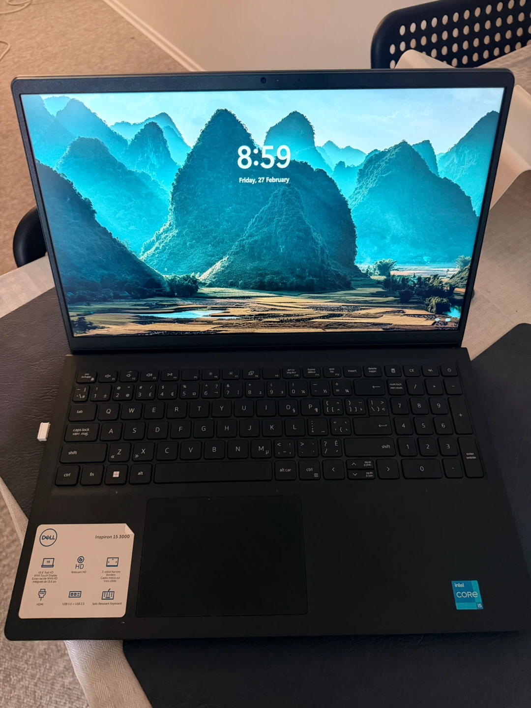 Dell Inspiron 15 3000 Laptop