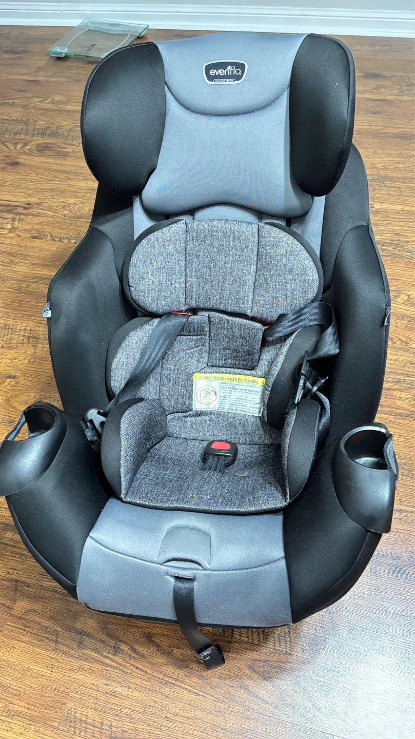 Evenflo Car Seat - photo 2