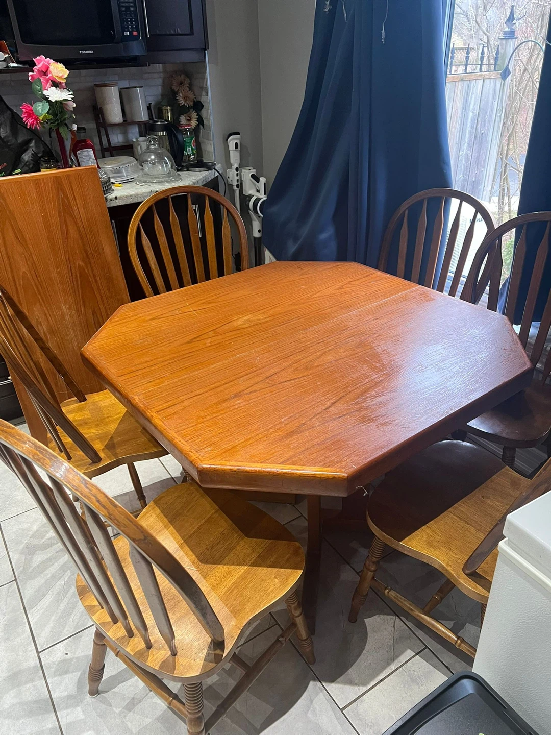 Wooden Octagon Dining Table with 4 Chairs