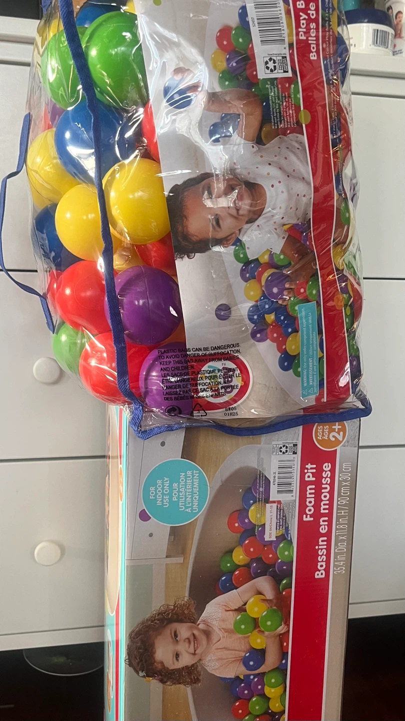 Play Balls & Foam Pit