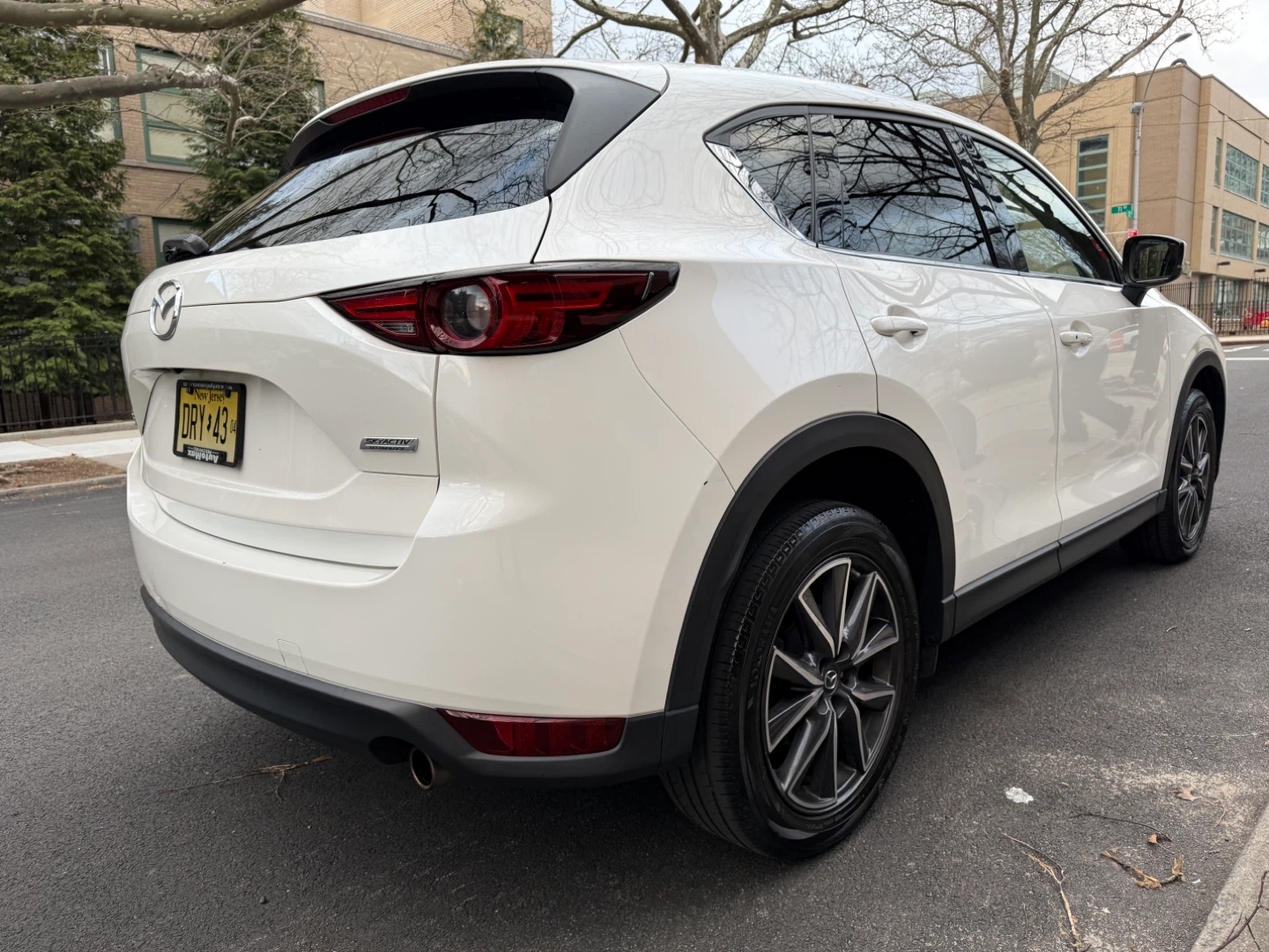 2017 White Mazda CX-5 AWD - photo 3