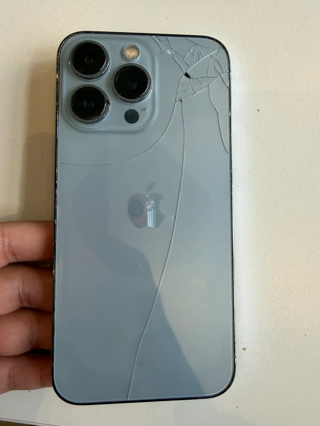 iPhone 13 Pro Sierra Blue - photo 2
