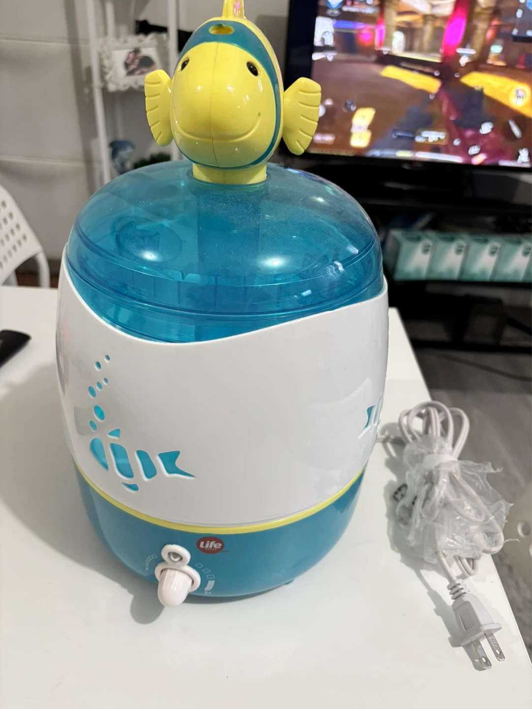Life 2-in-1 Humidifier and Diffuser with Fish Design - photo 2