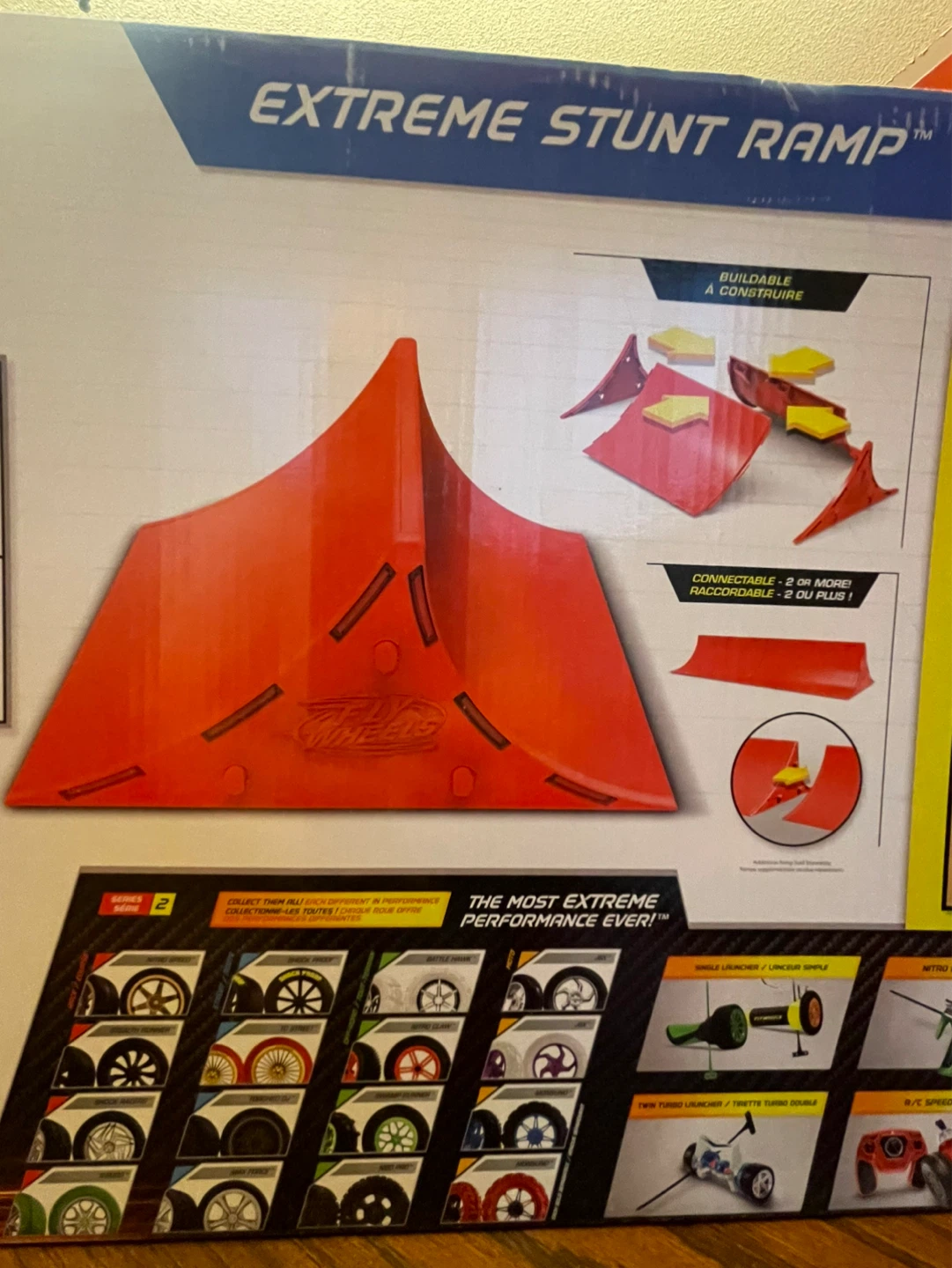 Fly Wheels Extreme Stunt Ramp Set - photo 3