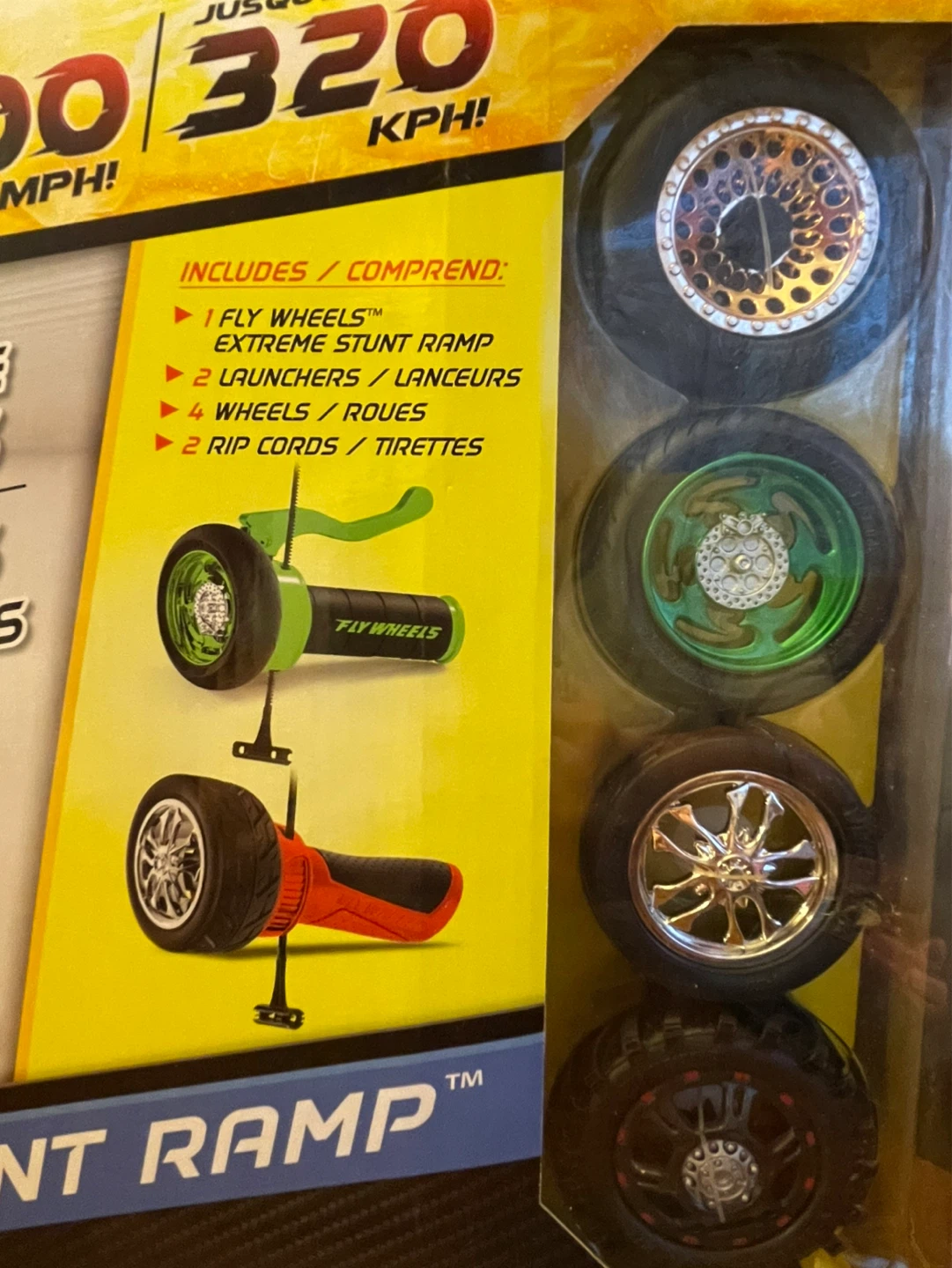 Fly Wheels Extreme Stunt Ramp Set - photo 4