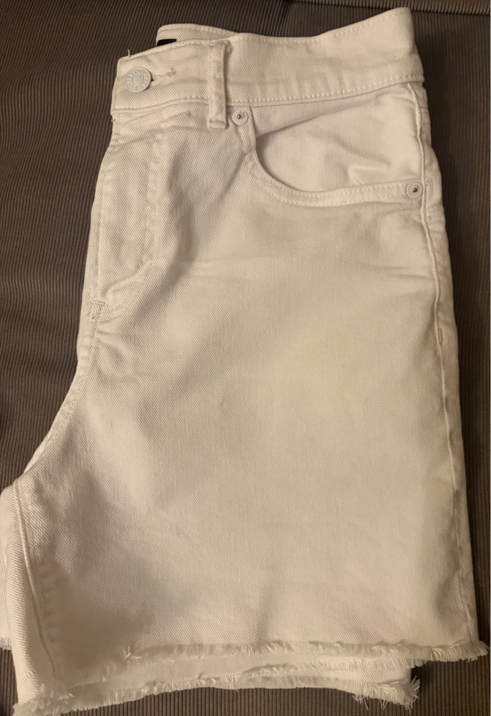 Express White High Rise Midi Denim Shorts Size 2 - photo 3