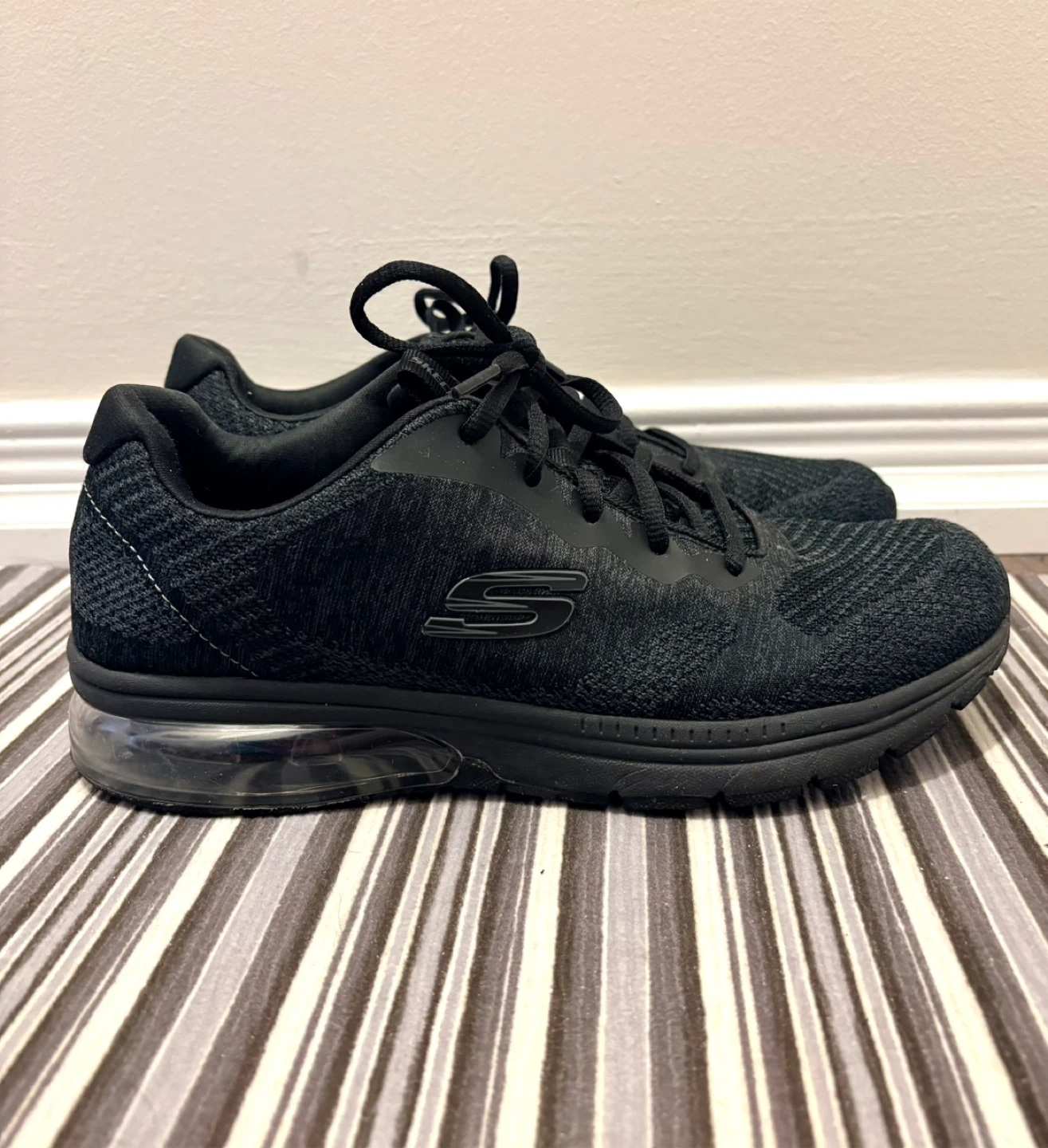 Skechers Air Cushion Sneakers - Black