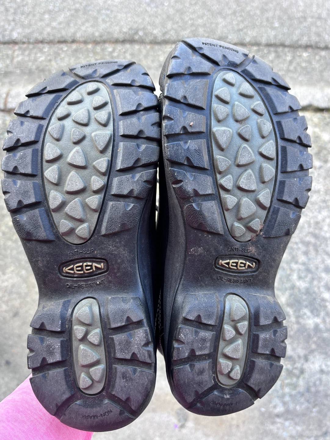 Keen Black Leather Walking Shoes Size 10 - photo 2