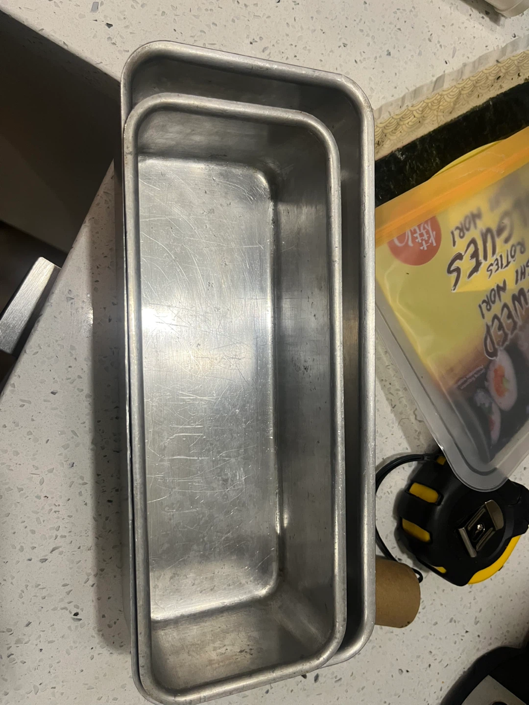 Aluminum loaf pans