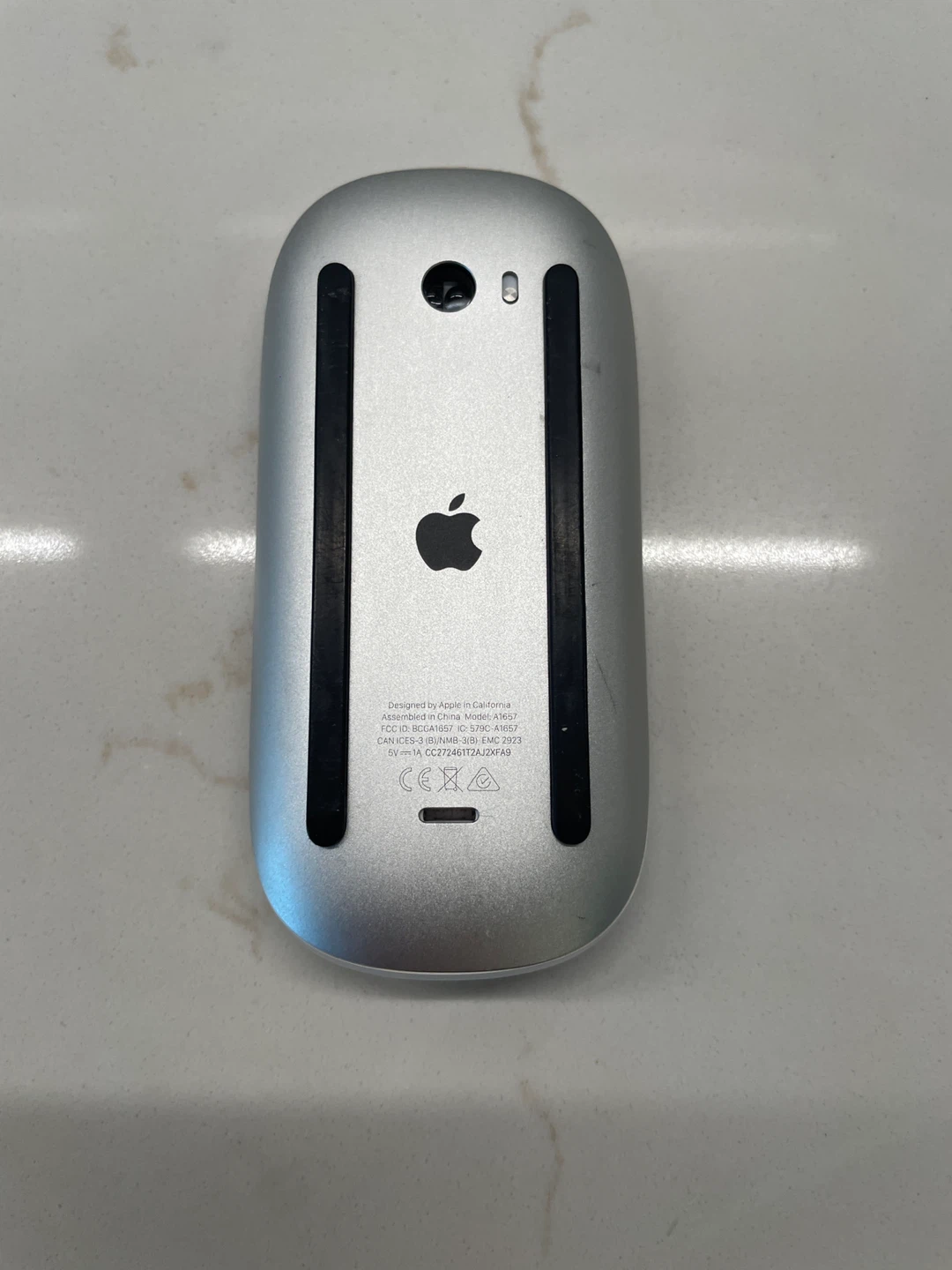 Apple Magic Mouse - White