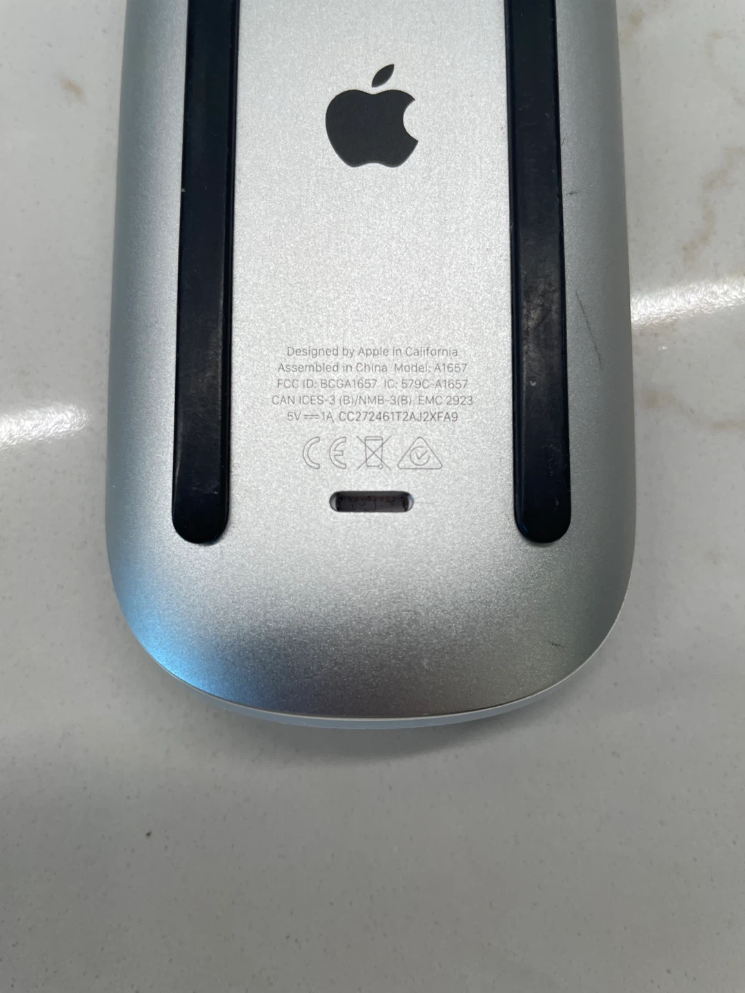 Apple Magic Mouse - White - photo 3