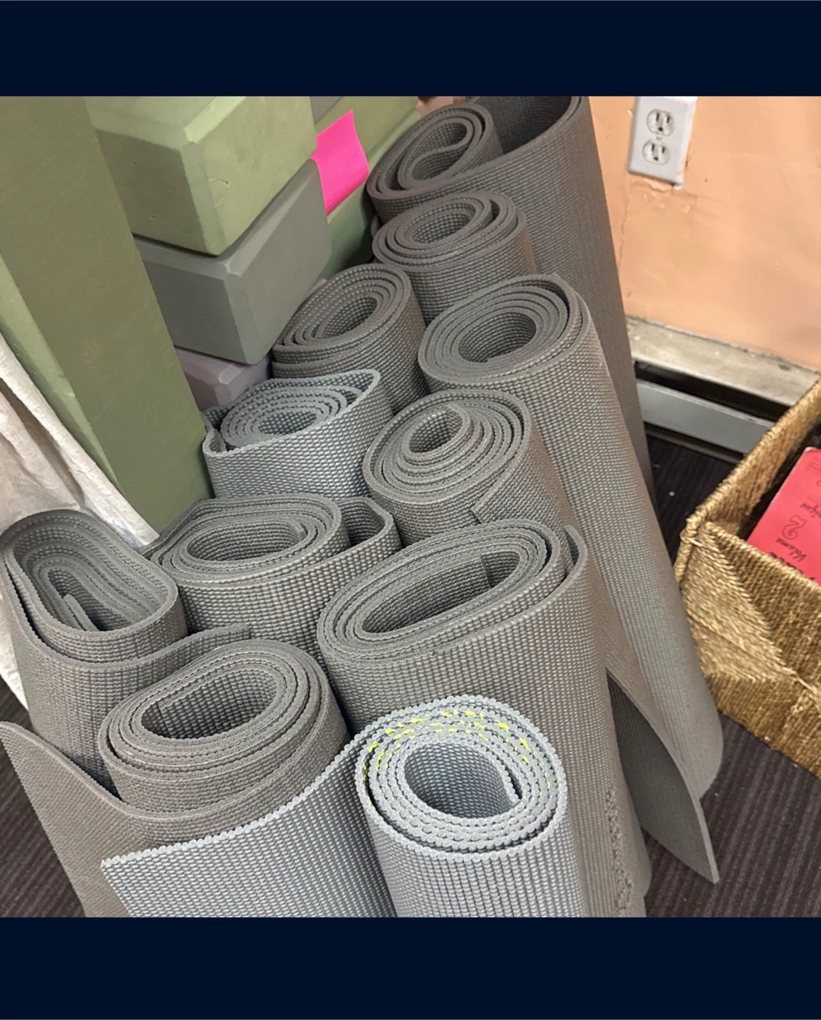 11 Gray Yoga Mats