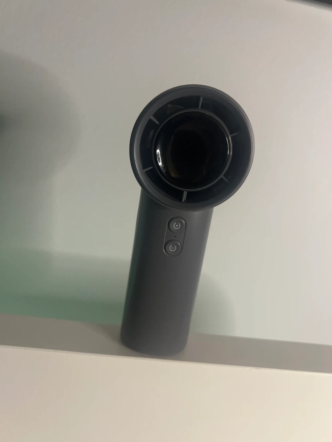 Portable Mini Fan up to 60 km hour winds