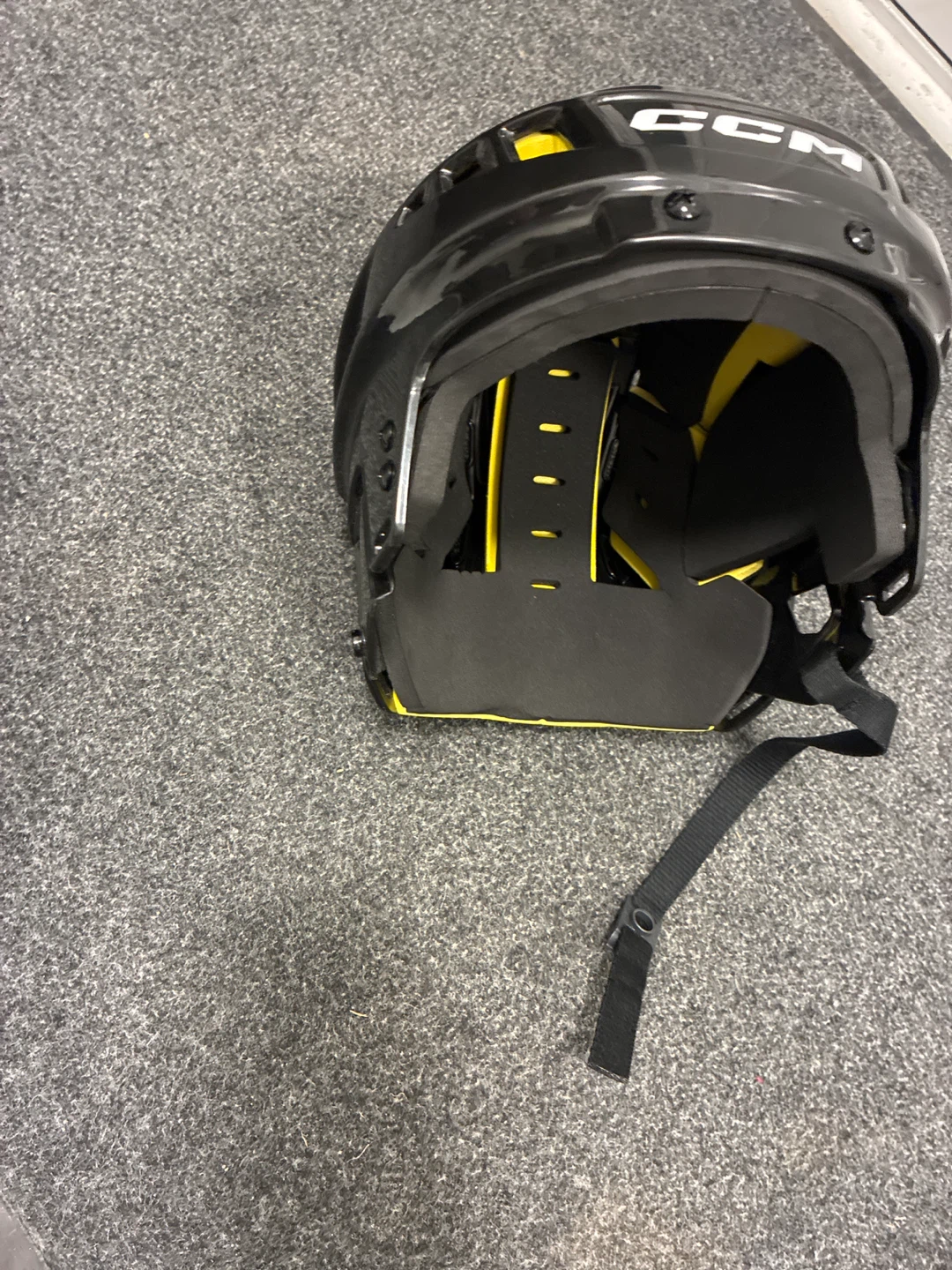 CCM Hockey Helmet - photo 2