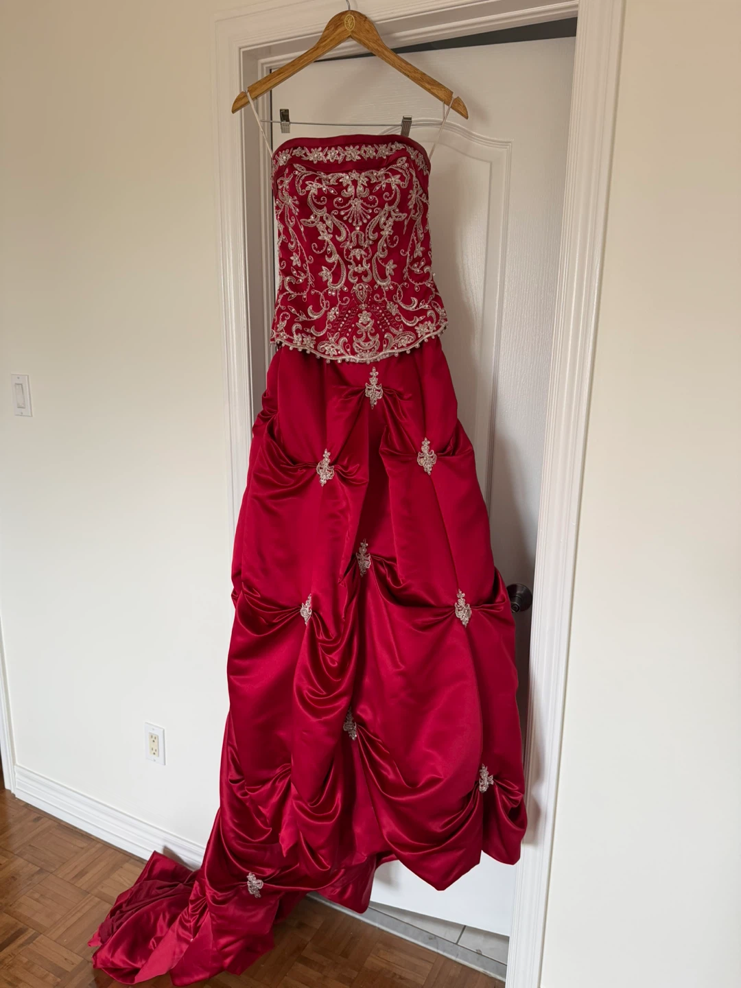 Beautiful, formal gown, engagement gown, wedding gown,