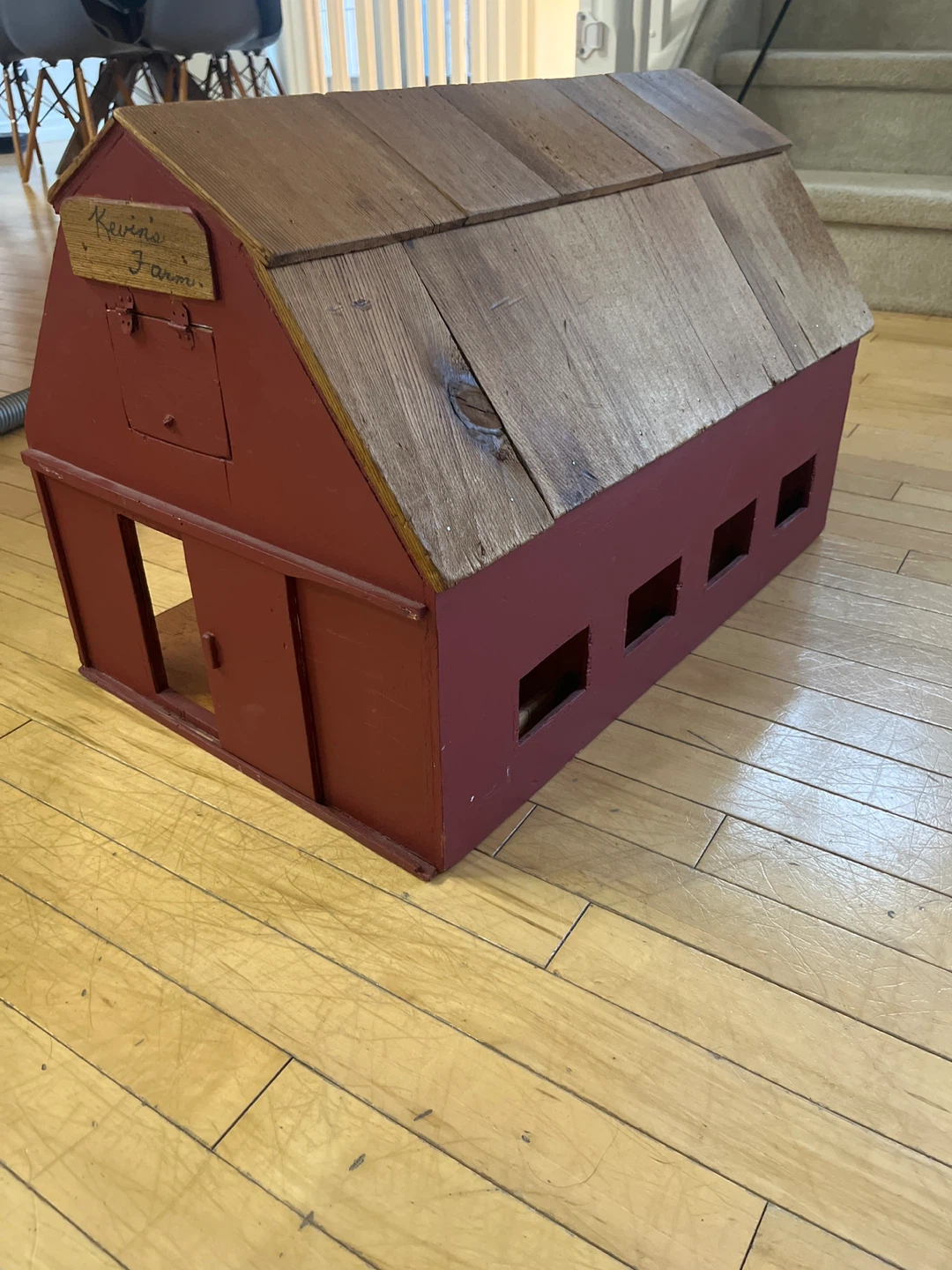 Vintage Wooden Barn Toy Set with Farm Animals and Vehicles - photo 2
