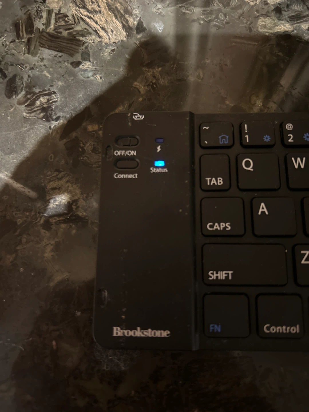 Brookstone Foldable Bluetooth Keyboard - photo 3