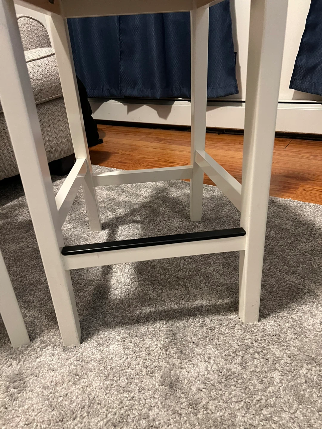 Pair of White Bar Stools - photo 3