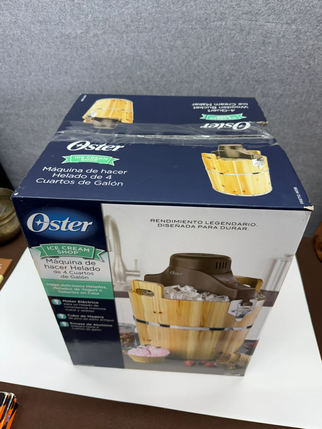Oster 4-Quart Wooden Bucket Ice Cream Maker