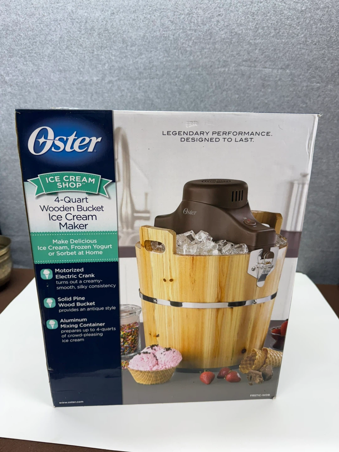 Oster 4-Quart Wooden Bucket Ice Cream Maker - photo 2