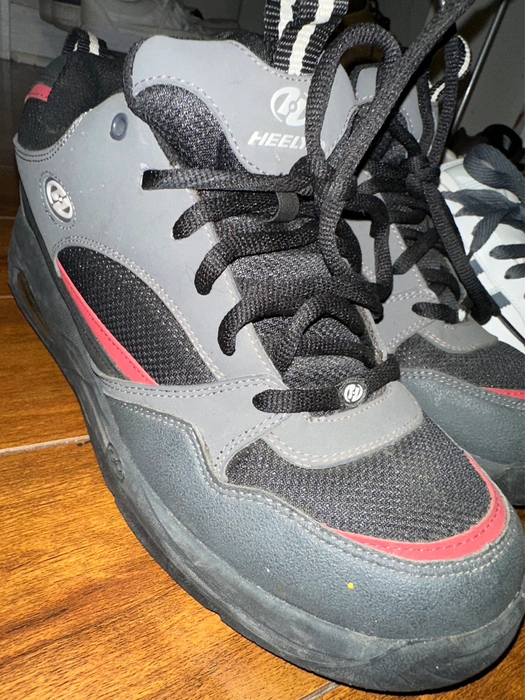 Heelys Roller Shoes - photo 2